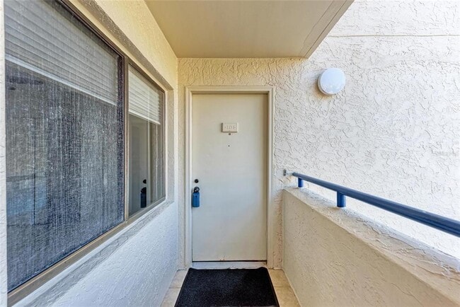 Photo - 835 S Osprey Ave Unit 101