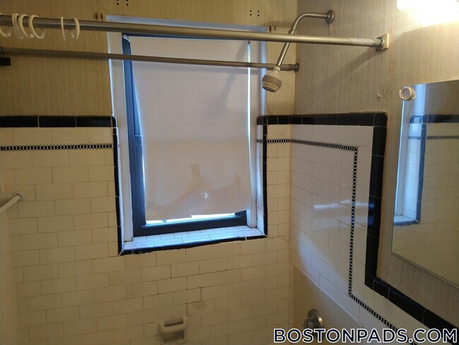 Photo - 349 Pleasant St Unit A2-6