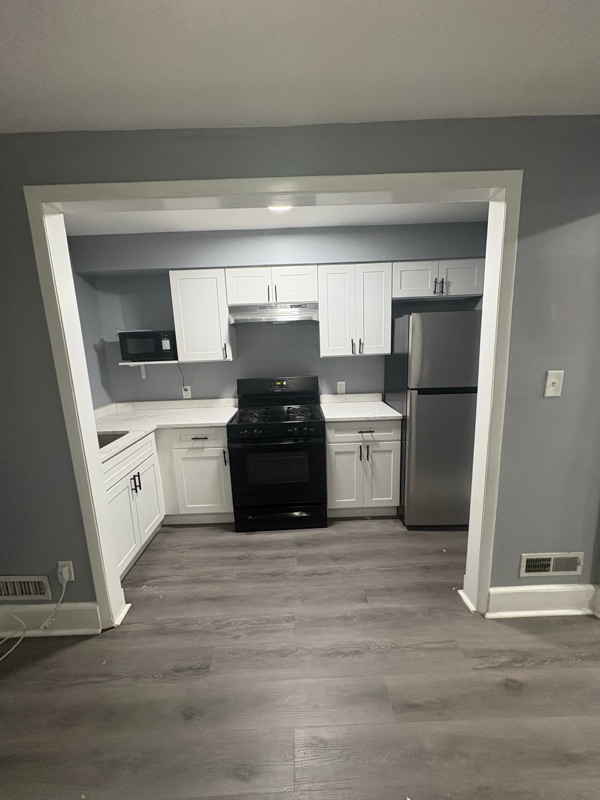 Photo - 921 Bonaparte Ave