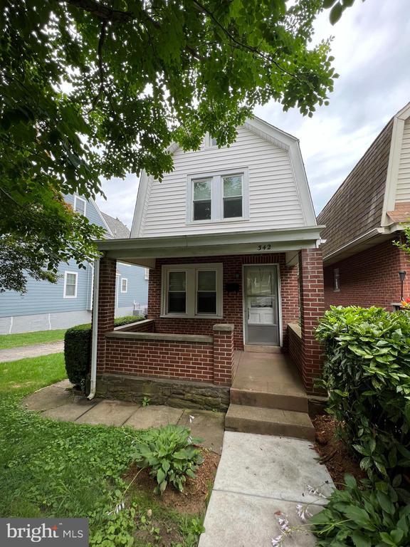 Building Photo - 342 Dudley Ave Rental