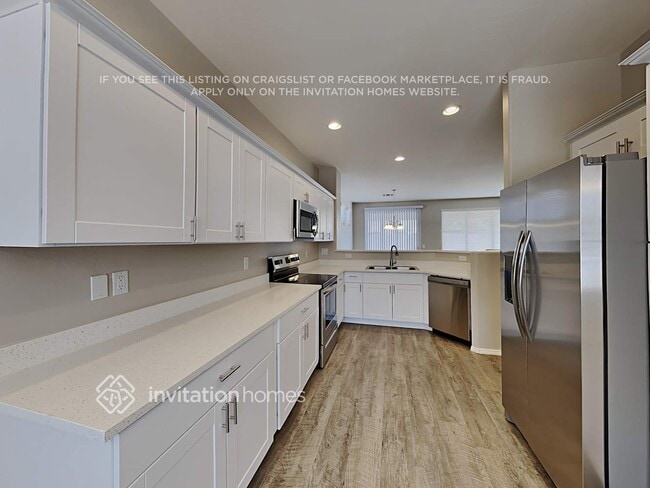 Photo - 15747 W Mohave St