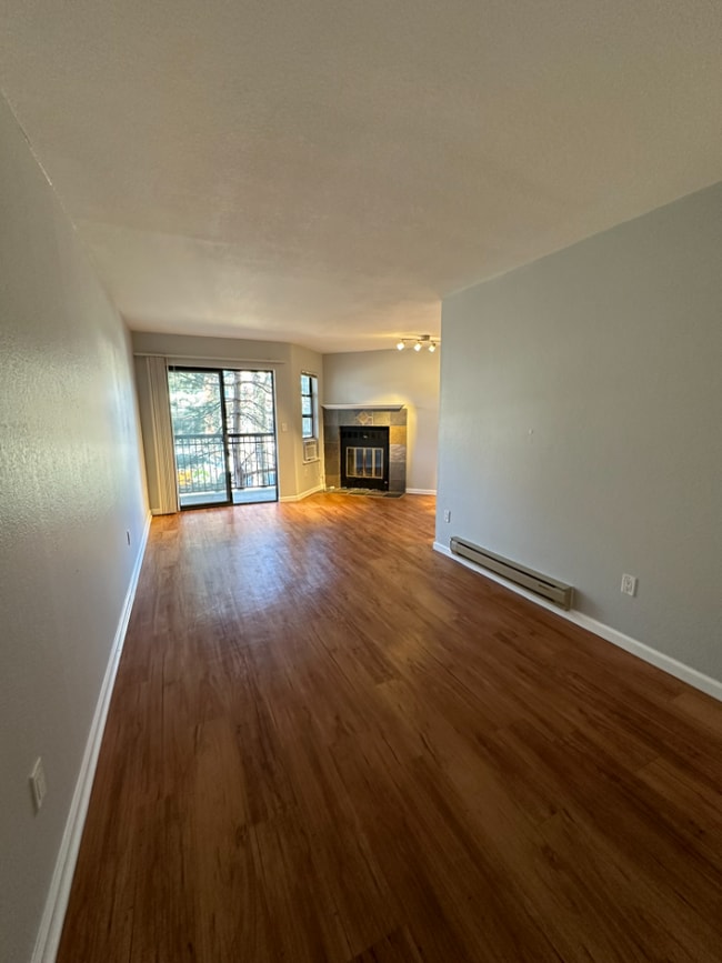 Photo - 1934 18th St Unidad 10