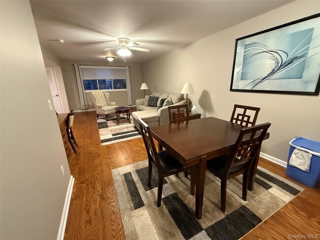 Photo - 1008 McIntosh Pl Unit 10H