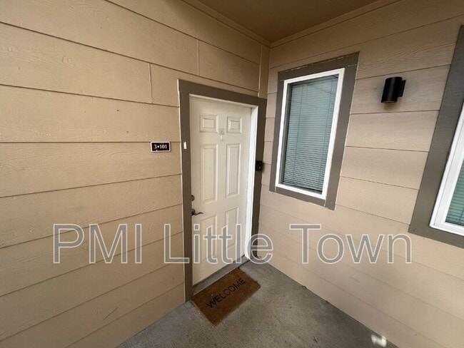 Photo - 8481 W Union Ave