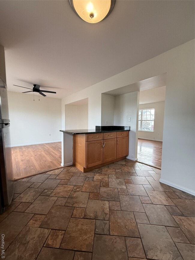 Photo - 93 Evan Rd