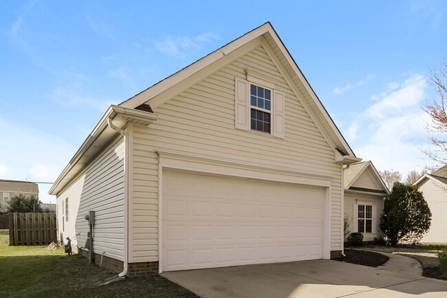 Photo - 4031 Huntmeadow Dr