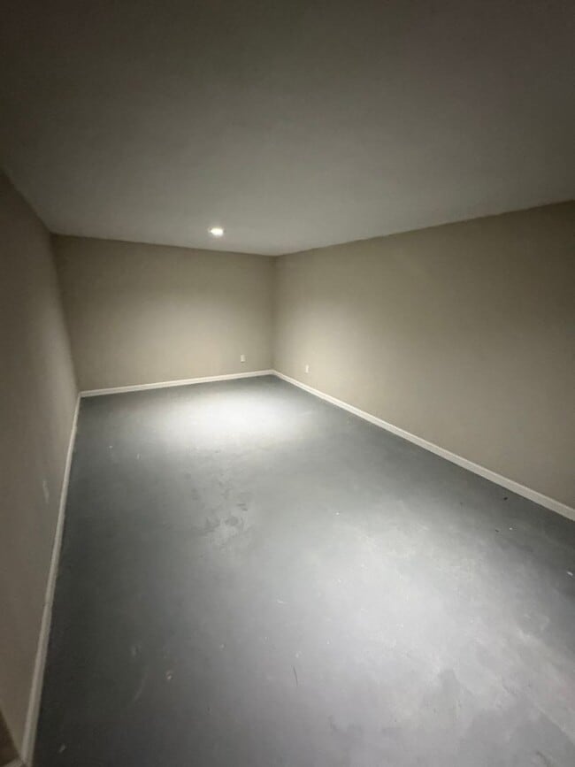 Photo - 3 Bed 1 Bath Updated Single Family home