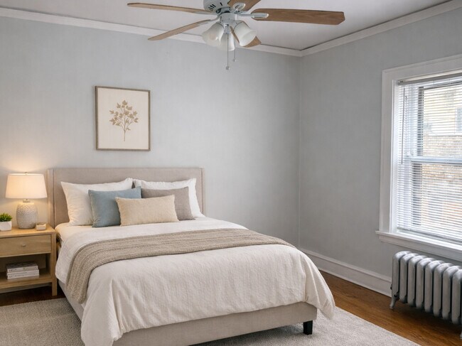 Photo - 618 1/2 Sheridan Rd Unit 1S