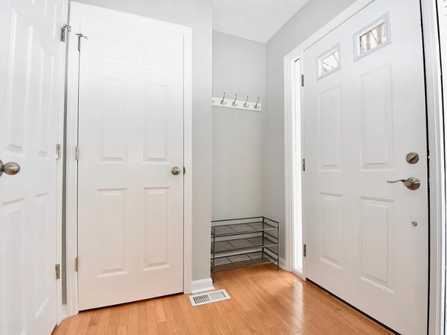 Photo - 1240 Michigan Ave