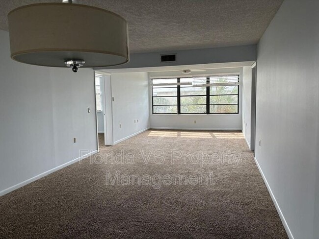 Photo - 3511 Village Blvd