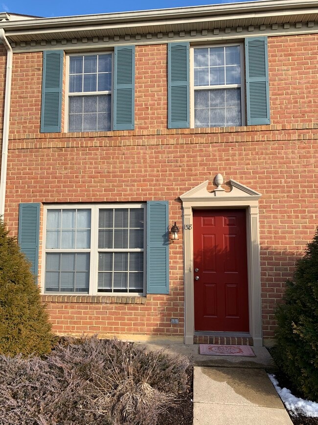 Photo - 158 Melrose Ln