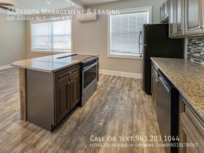 Photo - 408 Armada Rd S