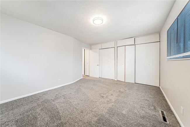 Photo - 30050 Euclid Ave Unidad A2