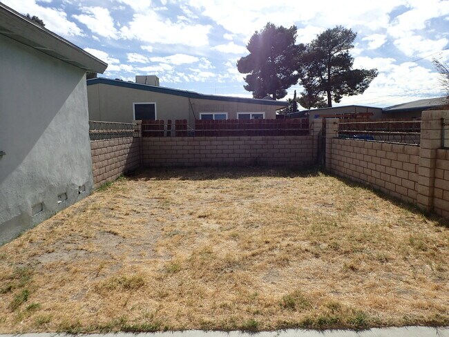 Photo - Cute 2bd 1 ba