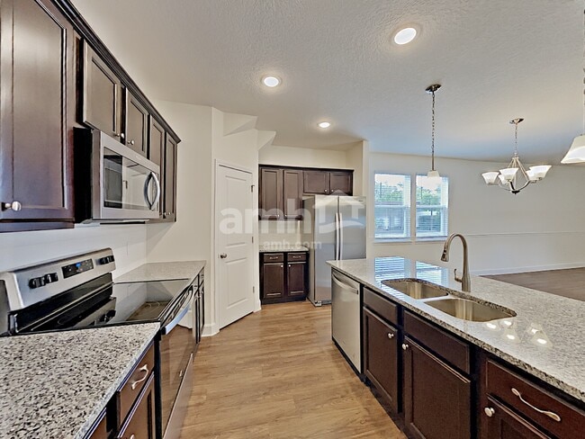 Photo - 2429 S Park Ave