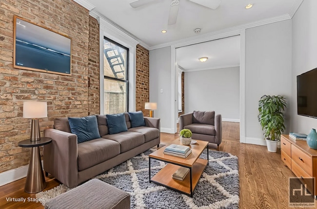 Photo - Christopher Street Unit 10