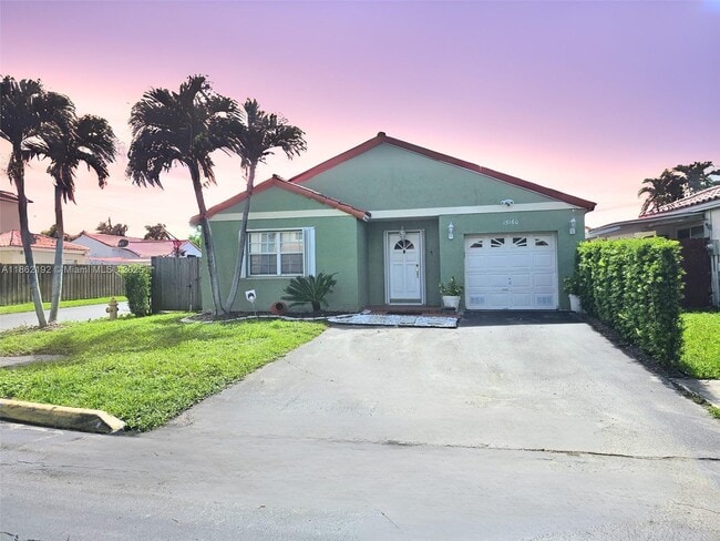 Building Photo - 15160 SW 128th Ave Rental