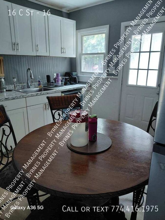 Photo - 16 C St Unit 16