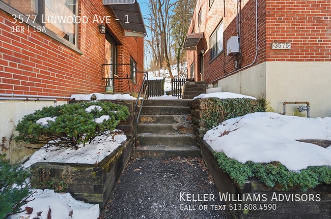 Photo - 3577 Linwood Ave Unidad 1