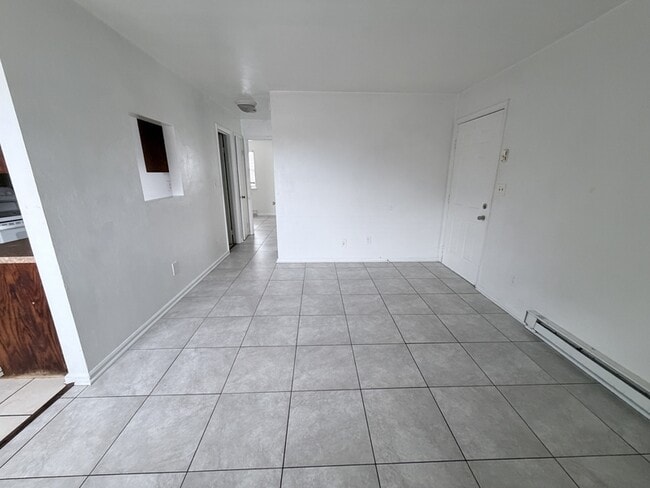 Photo - 9625 Grove Ave