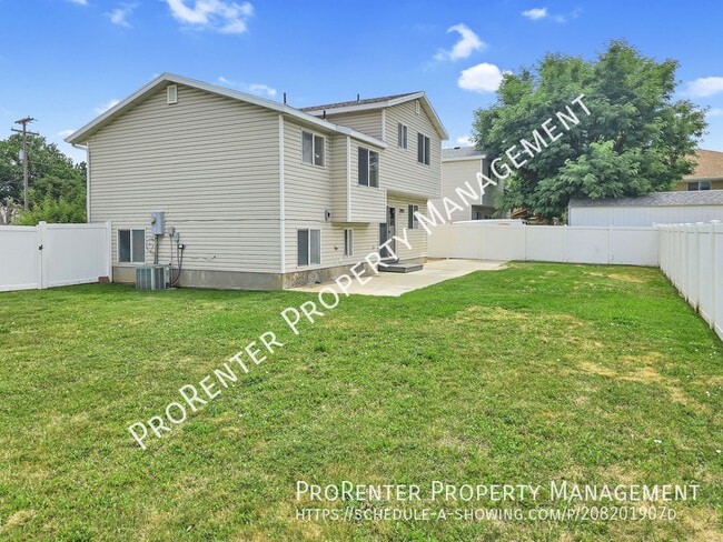 Photo - 4409 900 W