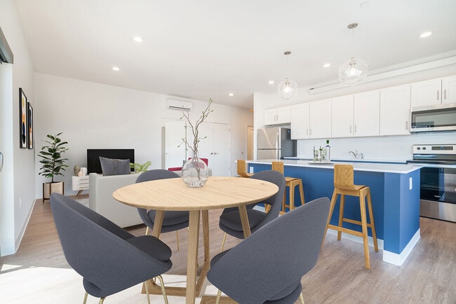 Urbane 1220