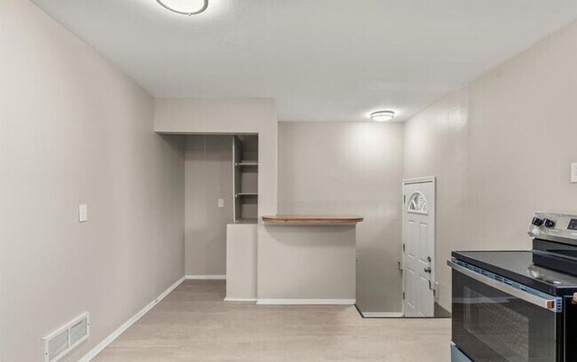 Photo - Freshly refreshed and move-in ready!