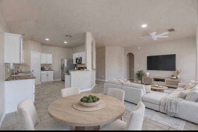 Photo - 3619 Fiorella Way