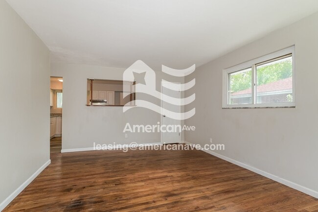 Photo - 1212 Reale Ave