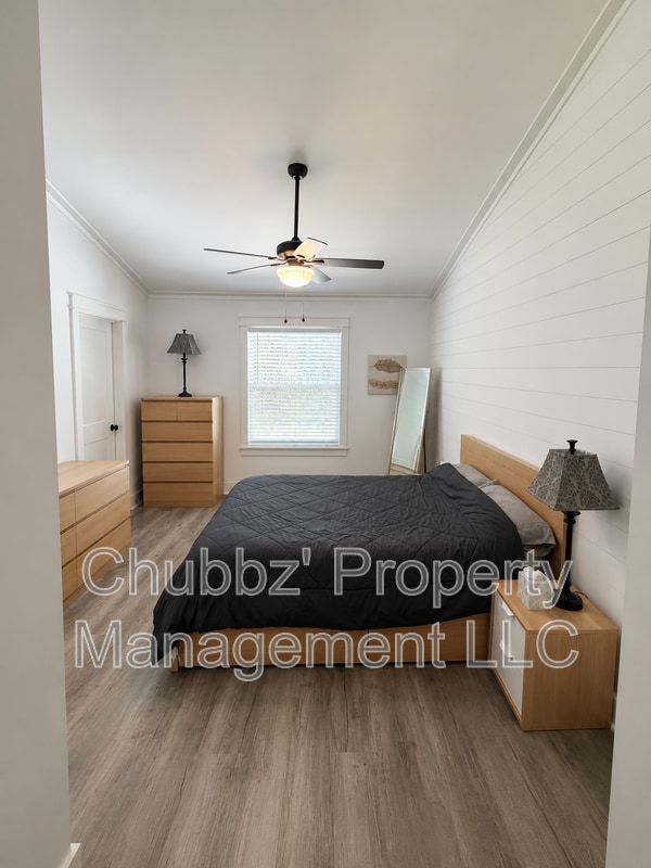 44 Canopy Ln