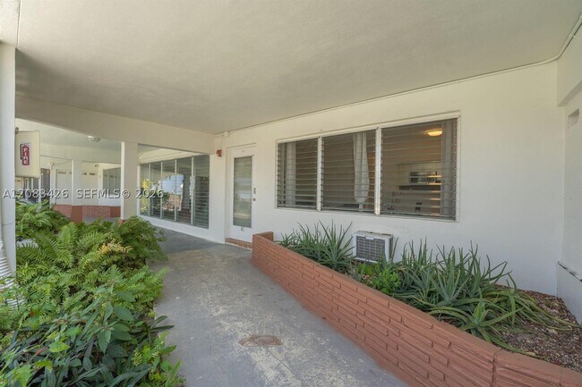 Photo - 1450 NE 170th St Unit 114