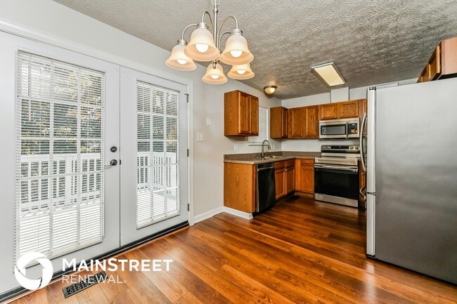 Photo - 8244 Oak Terrace Ln