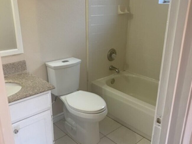 Photo - 1239 Brown Dr