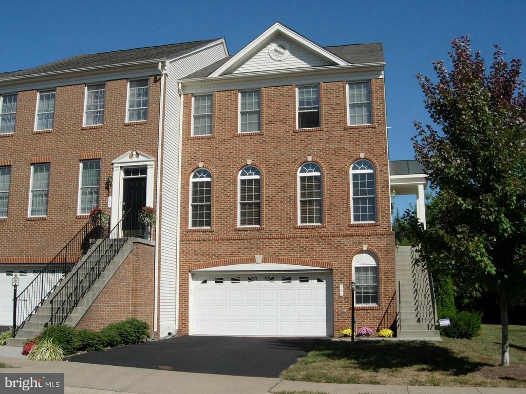 Photo - 140 Ivy Hills Terrace Townhome