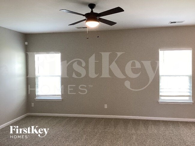 Photo - 2816 Bluestem Ln
