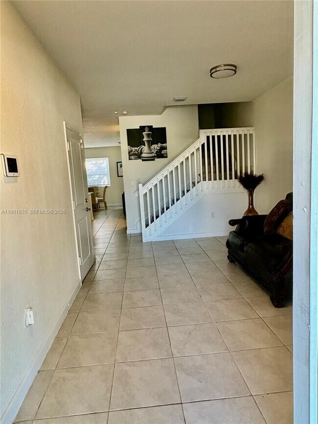 Photo - 1020 SE 26th Ter