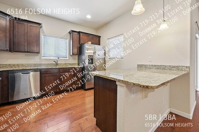 Photo - 6516 Folsom Hts