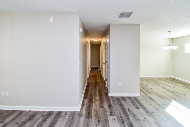Photo - 7296 Green Ash Dr