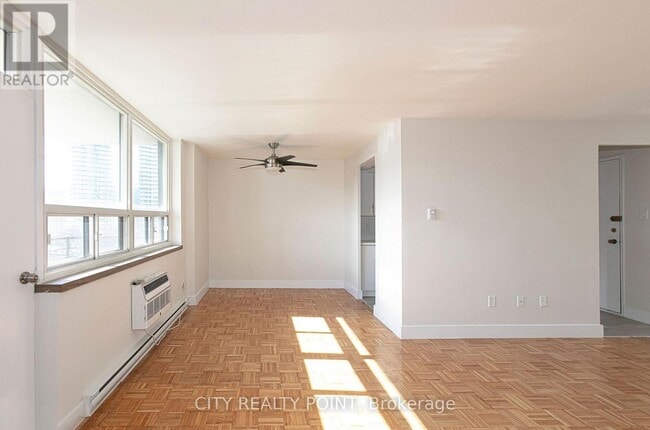 Photo - 55 Isabella St Unité 202