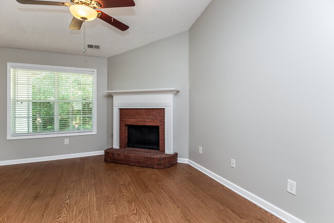 Photo - 173 Waters Edge Dr