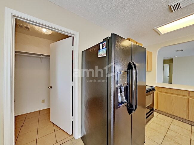 Photo - 7206 Knights Haven