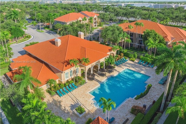 Photo - 100 SW 117th Terrace Unidad 2306