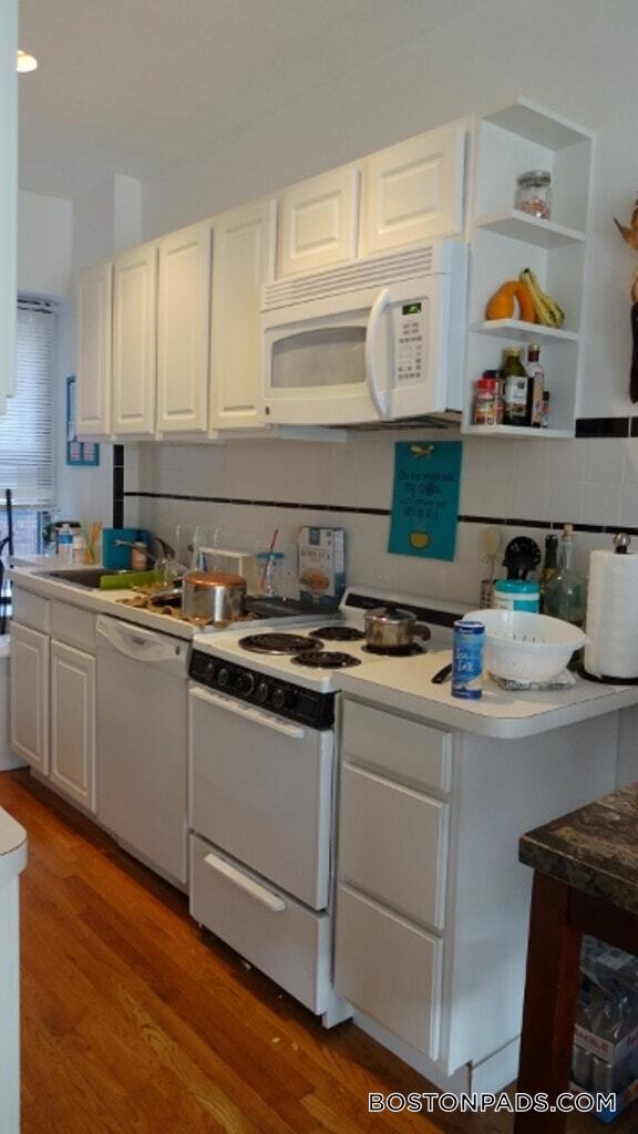 Photo - 57 Westland Ave Unidad 6