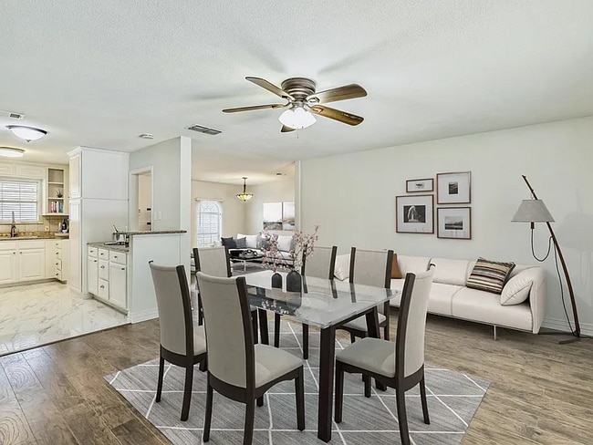 Photo - 6705 Nola Ct