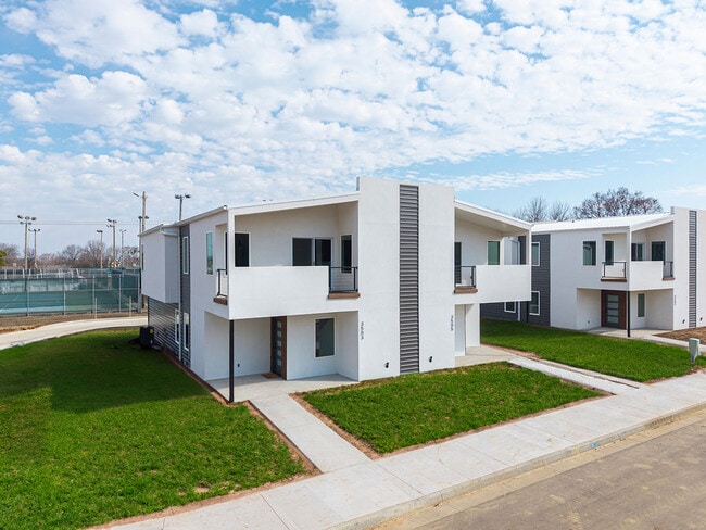 Photo - High Pointe at Kelley Ridge