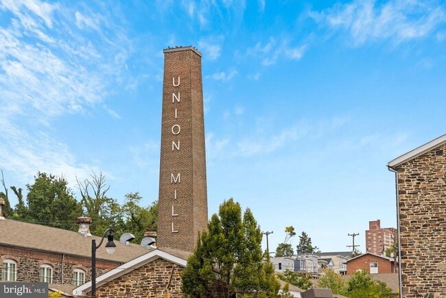 1750 Union Ave Unit 111