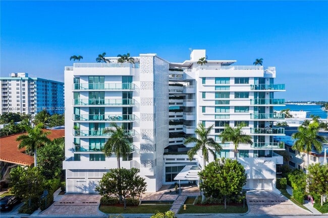 Photo - 1133 102nd St Unidad 403 Rental
