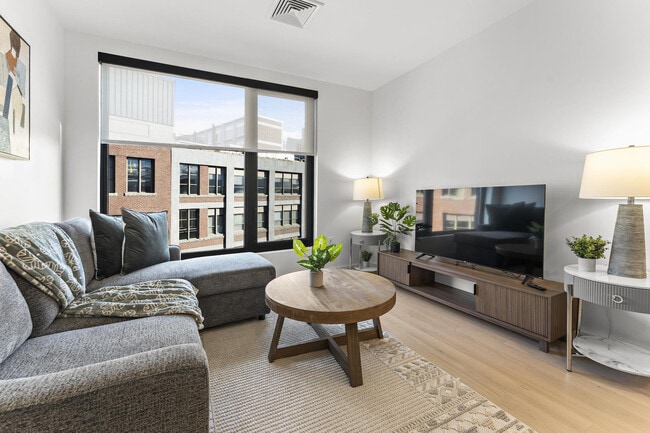 35 West 2nd Street-SI ID1240285P