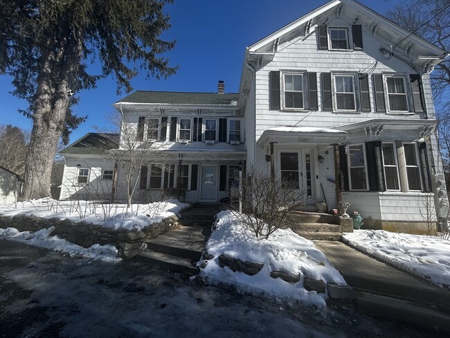 Photo - 1385 Pond St Townhome