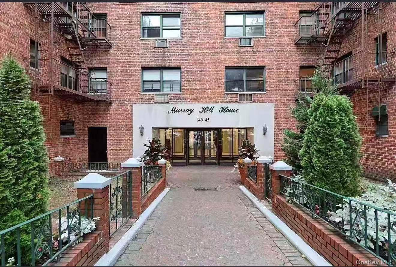 Photo - 149-35 Northern Blvd Unit 4Z